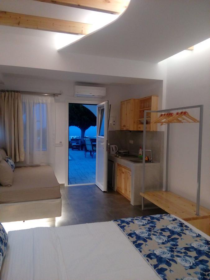 Koronios 2* Fira (Santorini)
