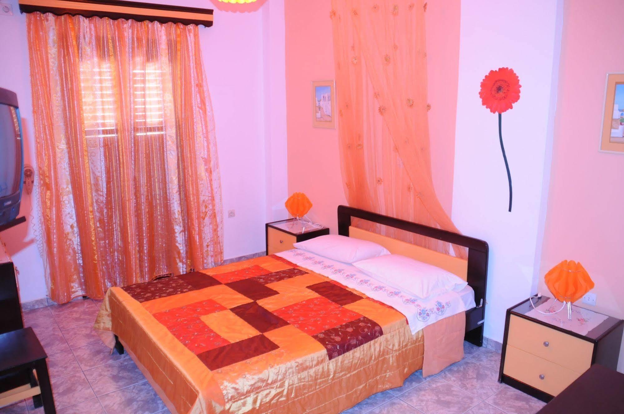 Koronios Guest house 2*